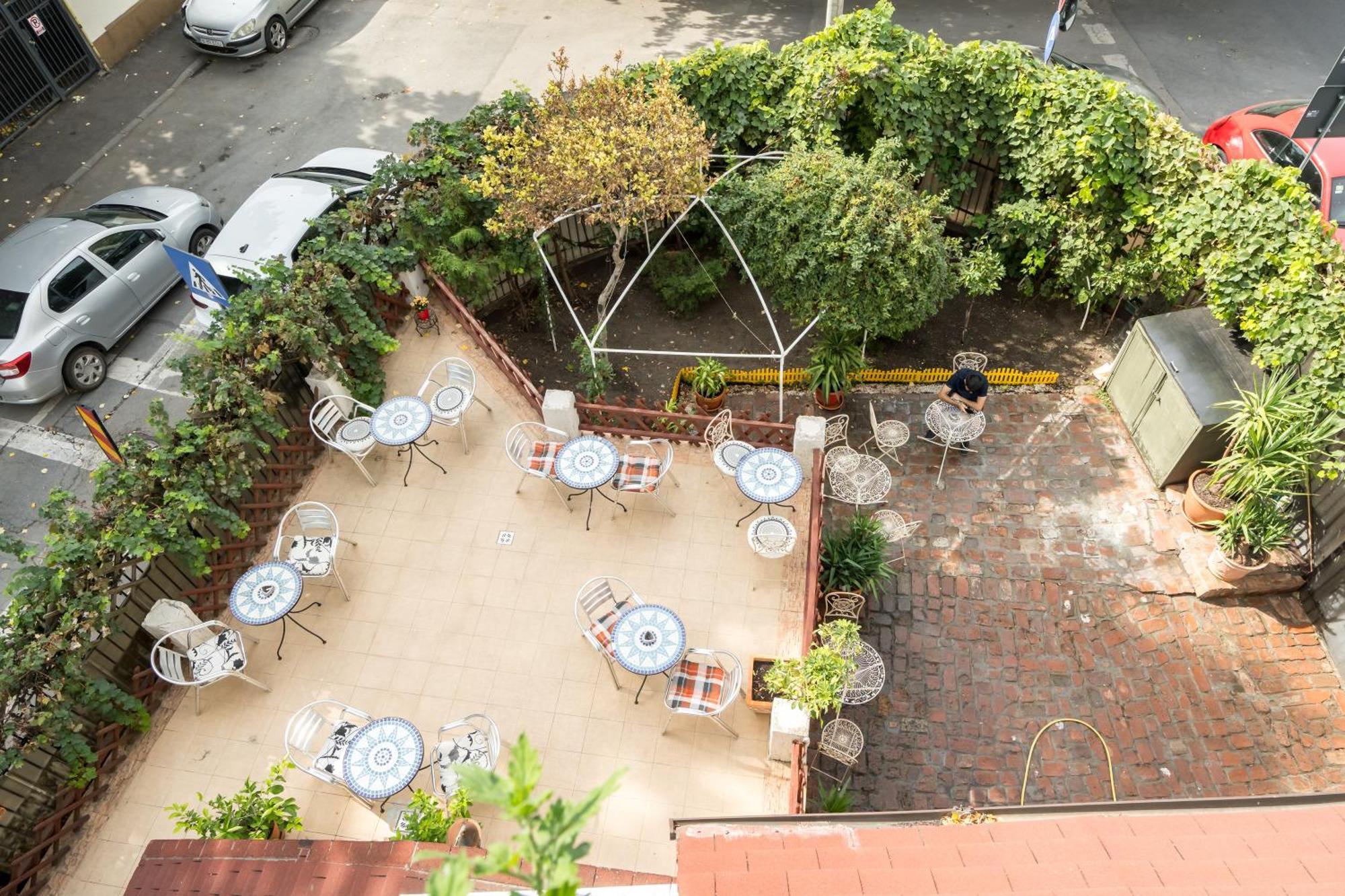 The Nest Bucareste Exterior foto